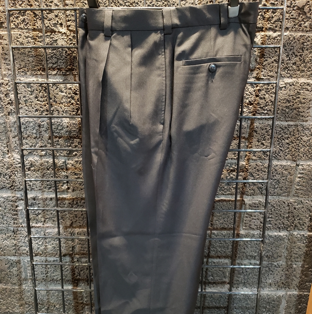 Black polyester pleated/cuffed dress pants